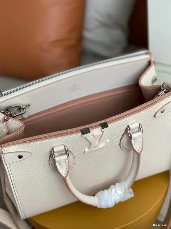 VUITTON GRENELLE MM LOUIS TOTE 0515